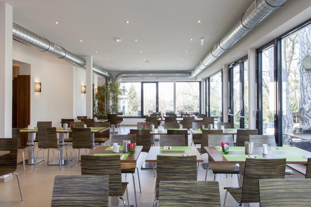 Seminarhotel Springer Schloessl Wien Exteriör bild
